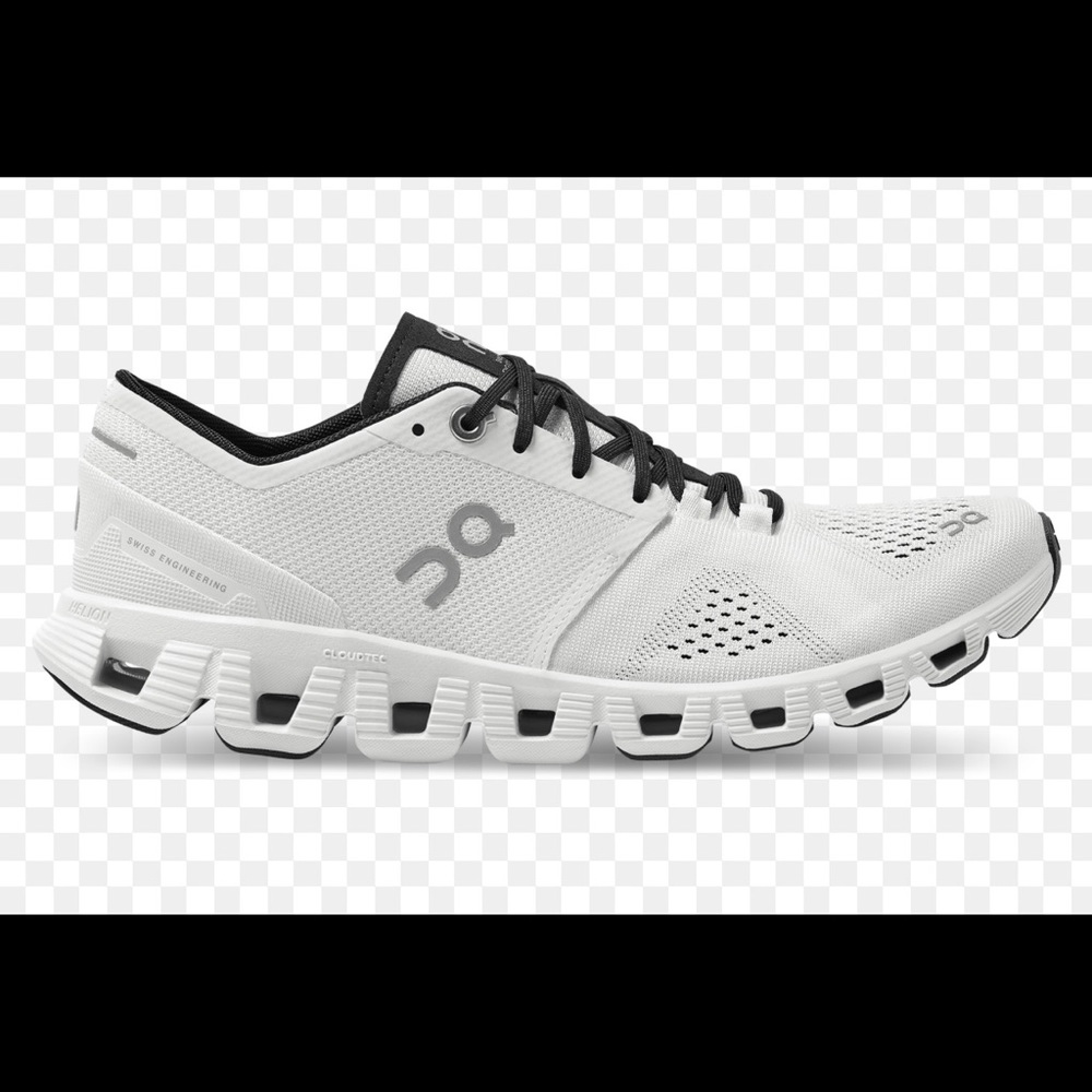 On Cloud Tennis Shoes